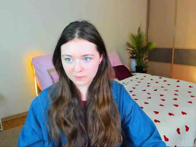 AlluringLookk webcam