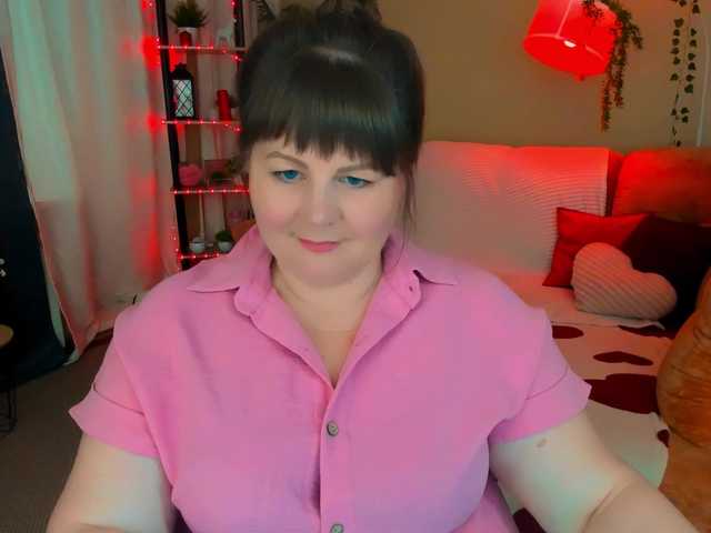 CrystaalStaar live cam on BongaCams