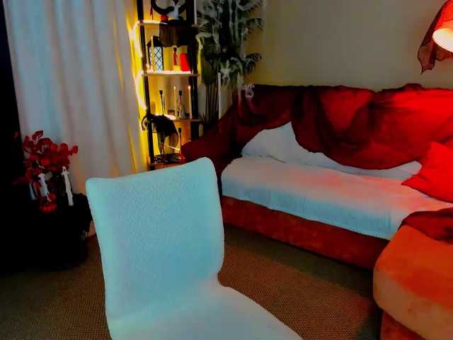 CrystaalStaar live cam preview