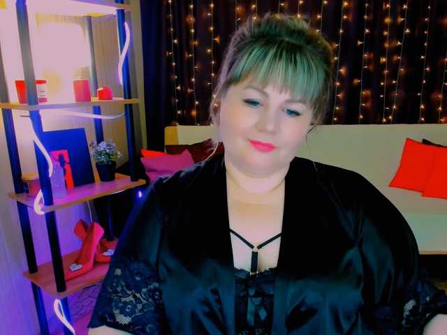 CrystaalStaar live cam on BongaCams