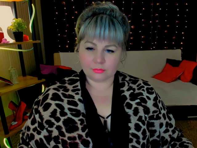 CrystaalStaar webcam bongacams model stream image