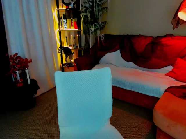 CrystaalStaar live cam on BongaCams