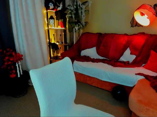 CrystaalStaar live cam preview