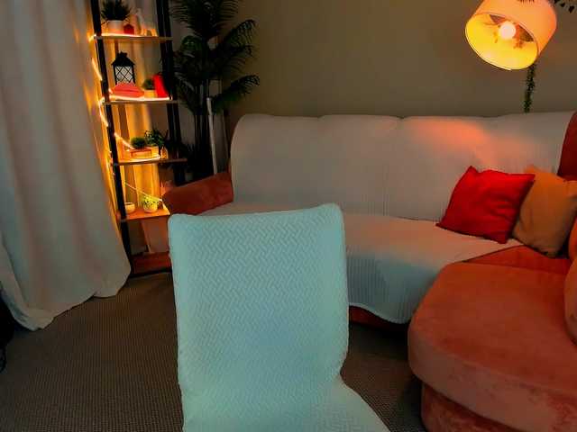 CrystaalStaar live cam on BongaCams