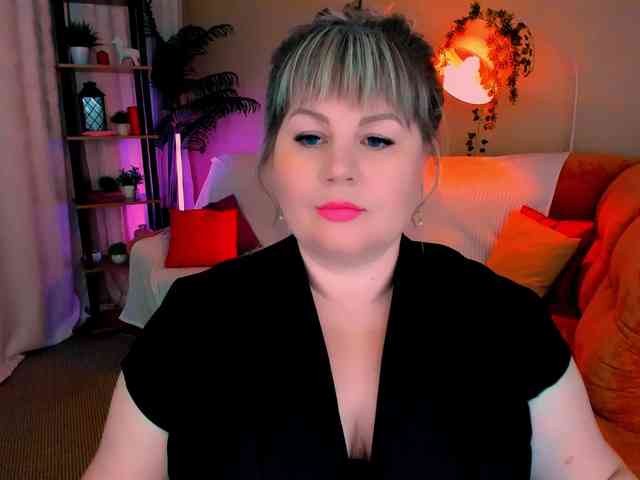 CrystaalStaar Live Webcam on BongaCams