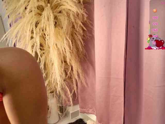 alexawhitte webcam