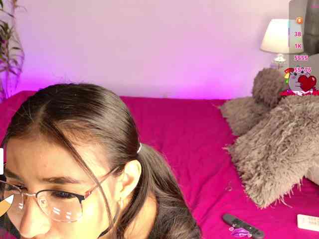 alexawhitte webcam