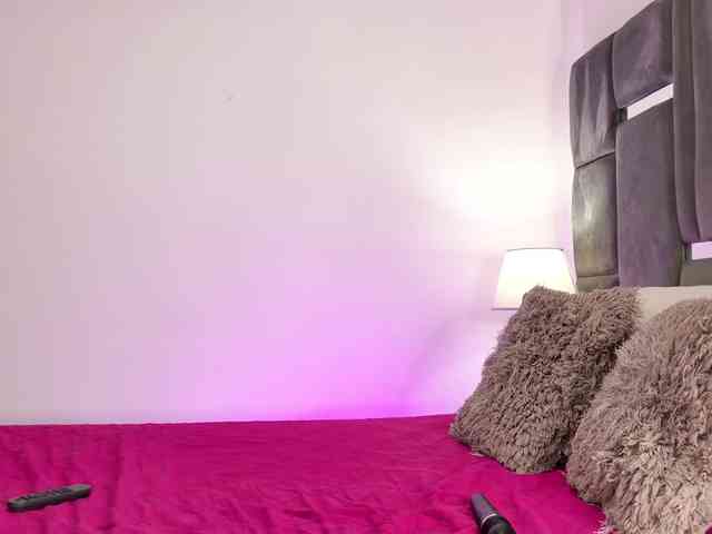alexawhitte webcam