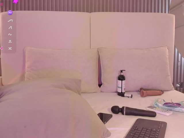 annie-clarkson live cam on BongaCams