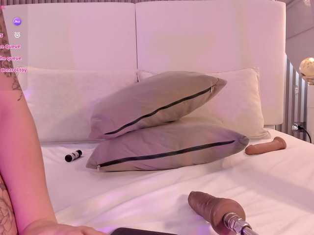 annie-clarkson live cam on BongaCams
