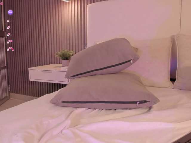 annie-clarkson live cam on BongaCams
