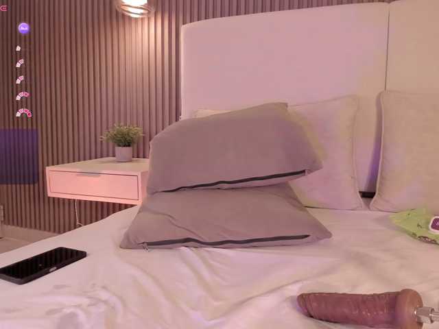 annie-clarkson live cam on BongaCams