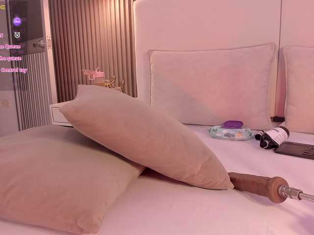 annie-clarkson live cam on BongaCams