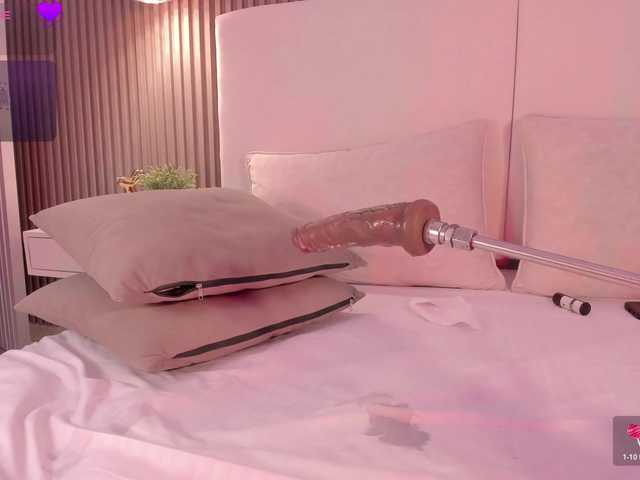 annie-clarkson live cam on BongaCams