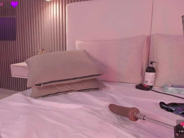 annie-clarkson live cam on BongaCams