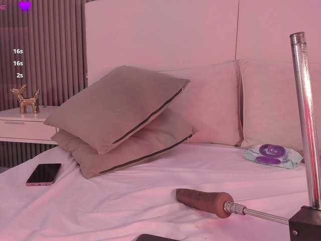 annie-clarkson live cam on BongaCams