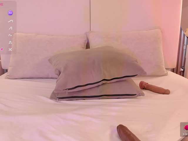 annie-clarkson live cam on BongaCams