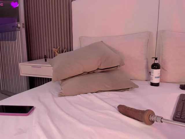 annie-clarkson live cam on BongaCams