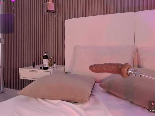 annie-clarkson live cam on BongaCams