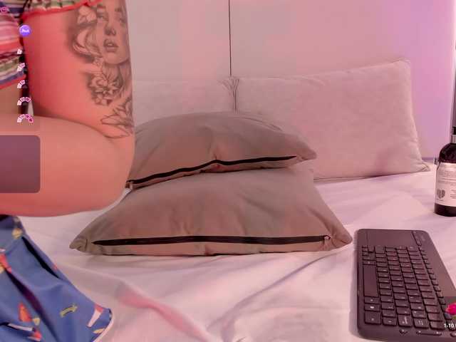 annie-clarkson live cam on BongaCams