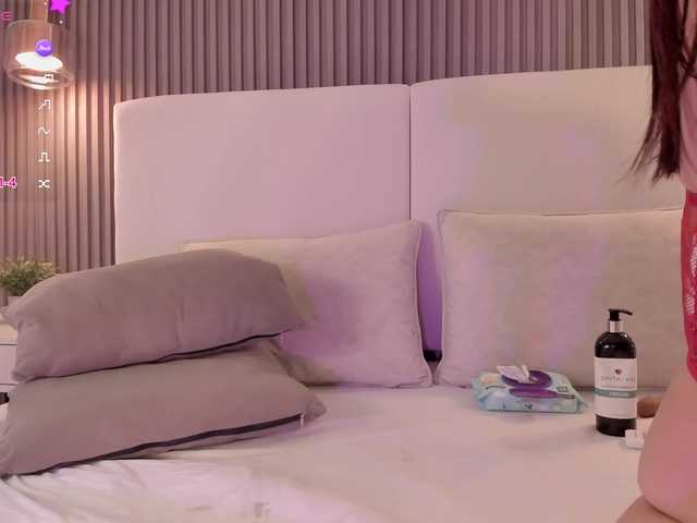 annie-clarkson live cam on BongaCams
