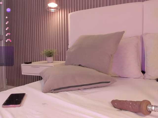 annie-clarkson live cam on BongaCams