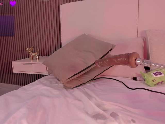 annie-clarkson live cam on BongaCams