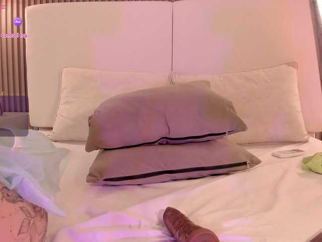 annie-clarkson live cam on BongaCams