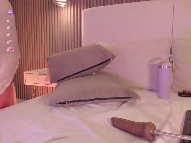annie-clarkson live cam on BongaCams
