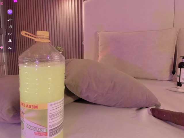 annie-clarkson live cam on BongaCams
