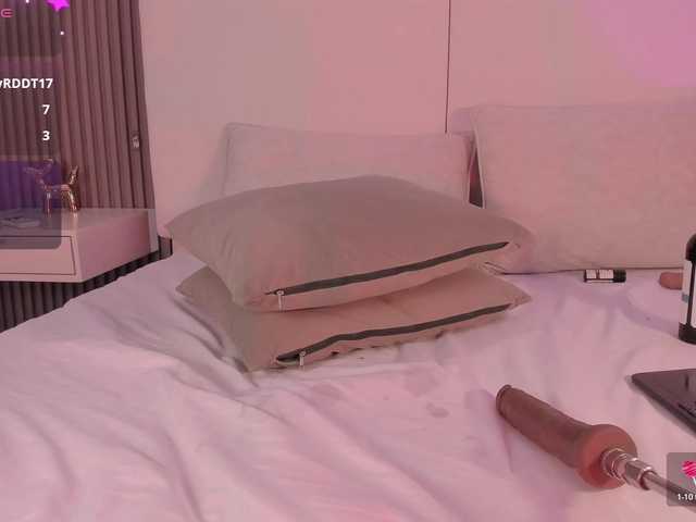 annie-clarkson live cam on BongaCams