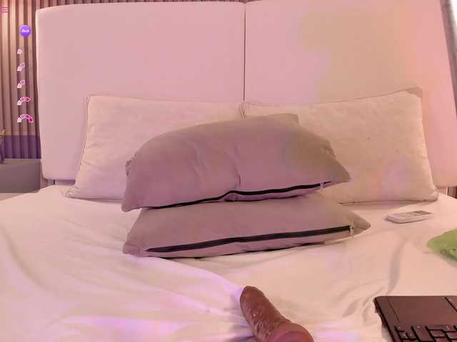 annie-clarkson live cam on BongaCams