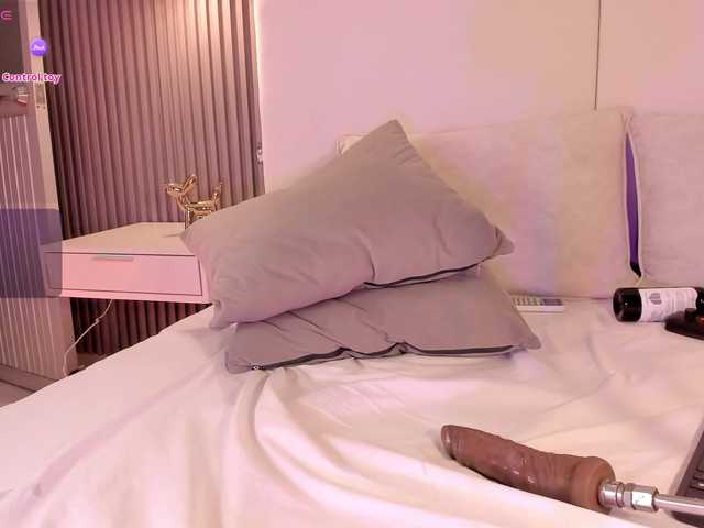 annie-clarkson live cam on BongaCams