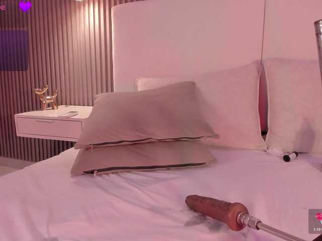 annie-clarkson live cam on BongaCams