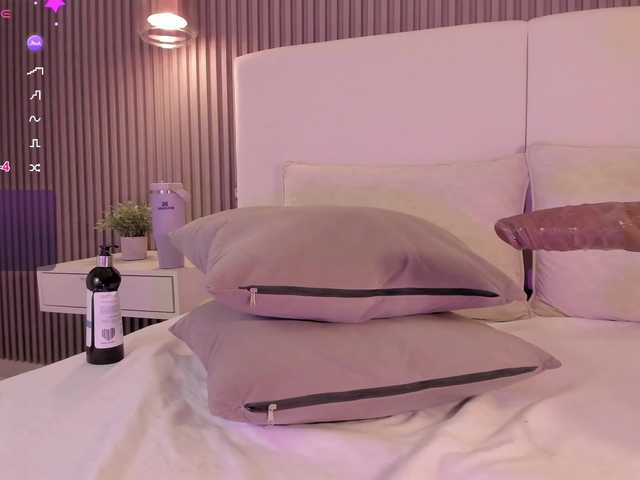 annie-clarkson live cam on BongaCams