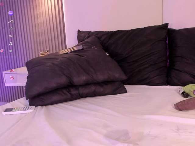 annie-clarkson live cam on BongaCams