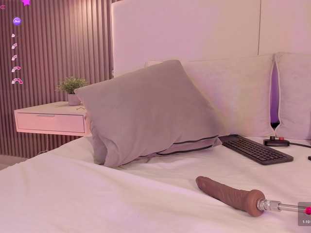 annie-clarkson live cam on BongaCams