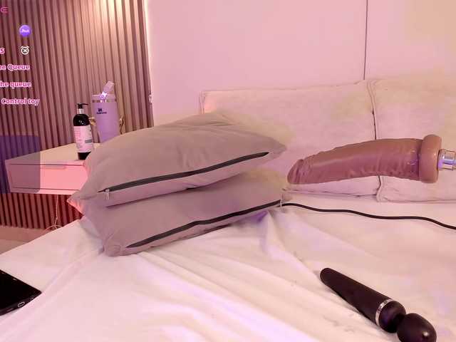 annie-clarkson live cam on BongaCams