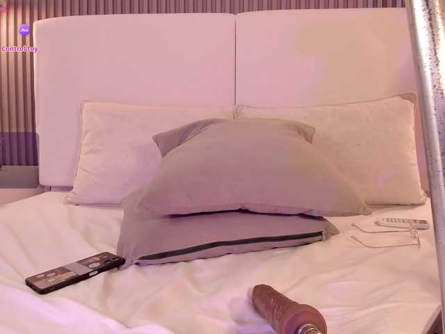 annie-clarkson live cam on BongaCams