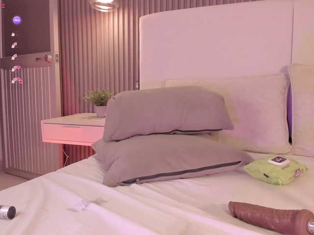 annie-clarkson live cam on BongaCams