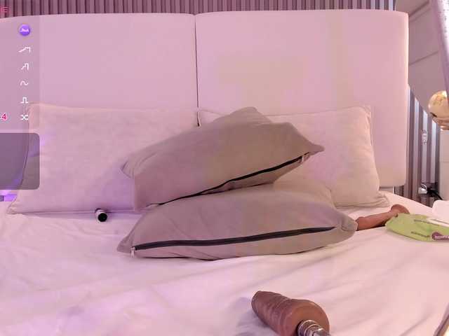 annie-clarkson live cam on BongaCams