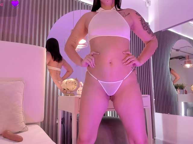 annie-clarkson live cam on BongaCams