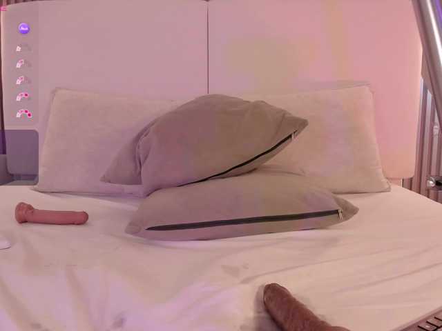 annie-clarkson live cam on BongaCams