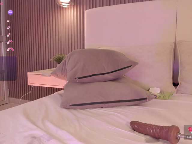 annie-clarkson live cam on BongaCams