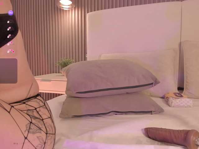 annie-clarkson live cam on BongaCams