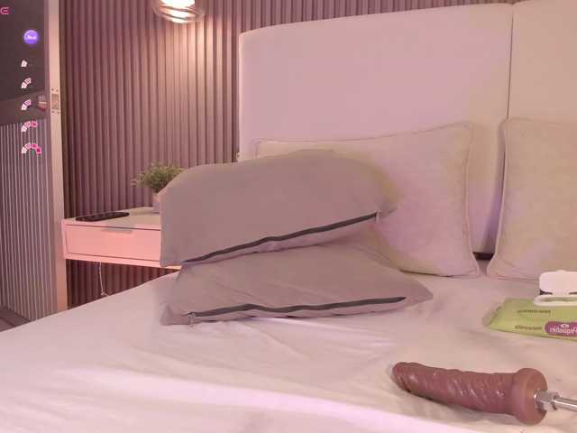 annie-clarkson live cam on BongaCams