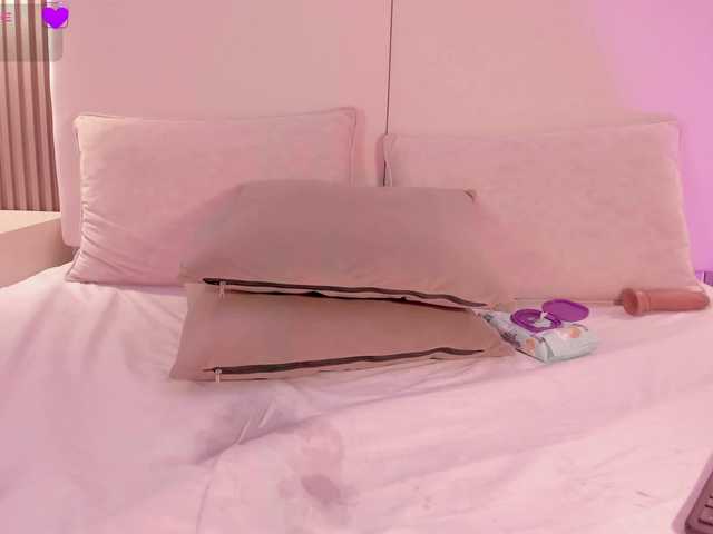 annie-clarkson live cam on BongaCams