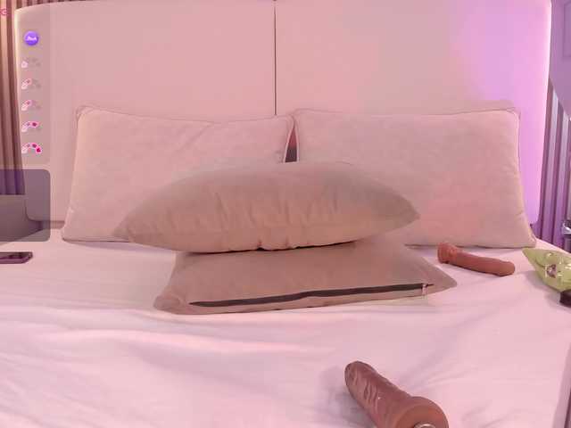annie-clarkson live cam on BongaCams