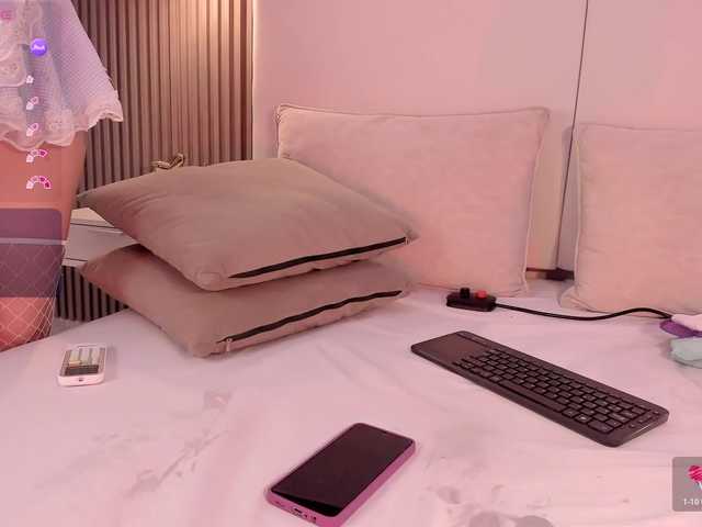 annie-clarkson live cam on BongaCams