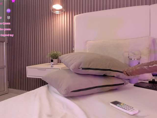 annie-clarkson live cam on BongaCams